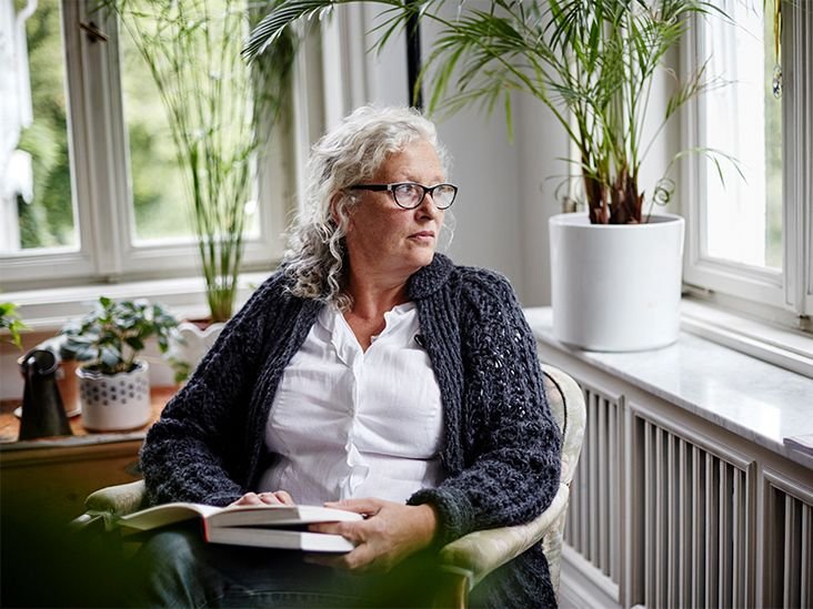 senior-serious-thoughtful-portrait-732×549-thumbnail